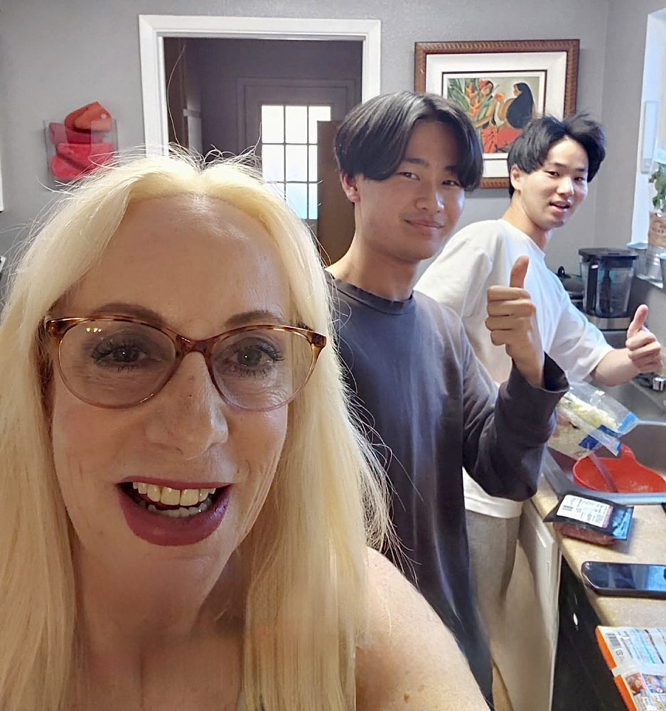 Host cooking Japanese cuisine with students