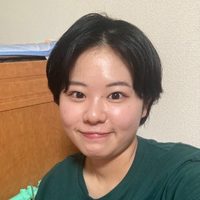 Mei L.